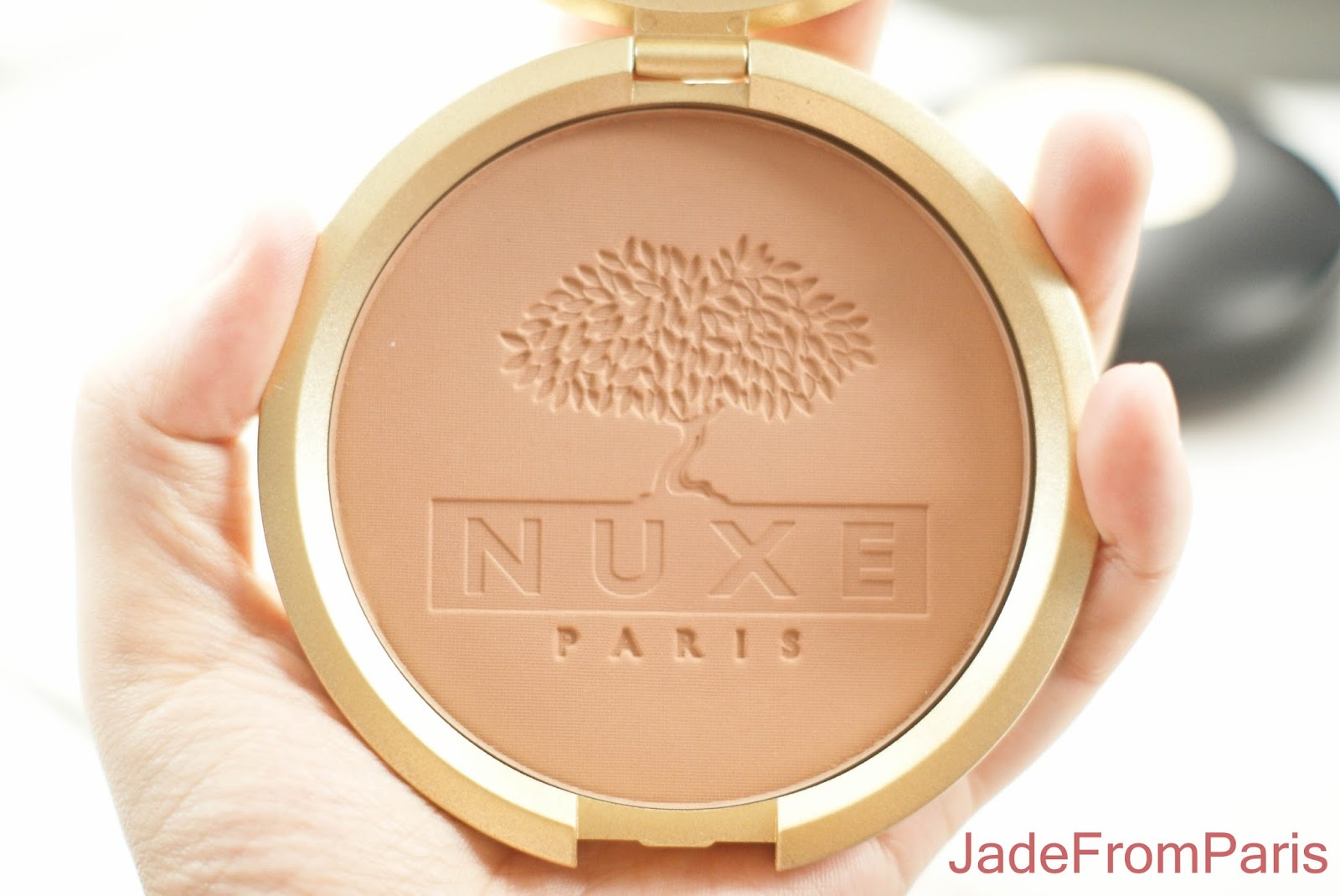 poudre bronzante nuxe