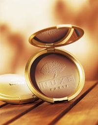 poudre bronzante nuxe